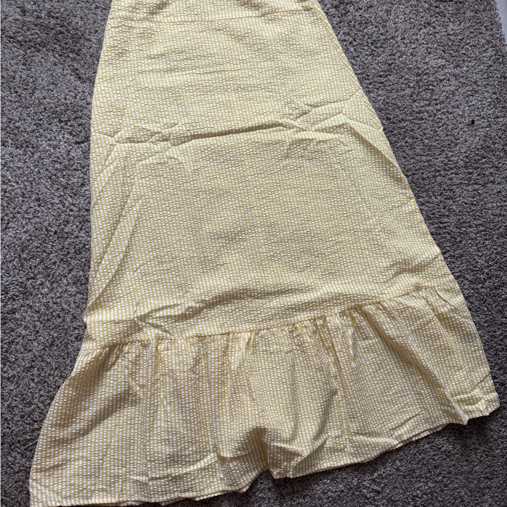 SHEIN Cream Trumpet Maxi Skirt with Ruffled Hem